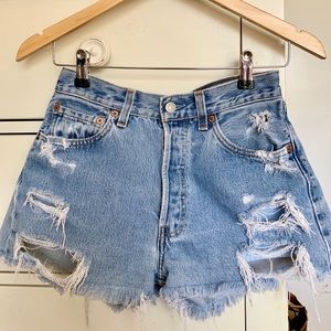 Levi’s a high Waisted distressed denim shorts